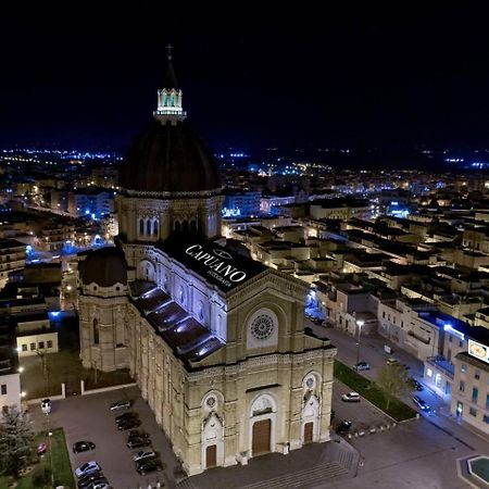 B&B Piazza Duomo Cerignola Ngoại thất bức ảnh